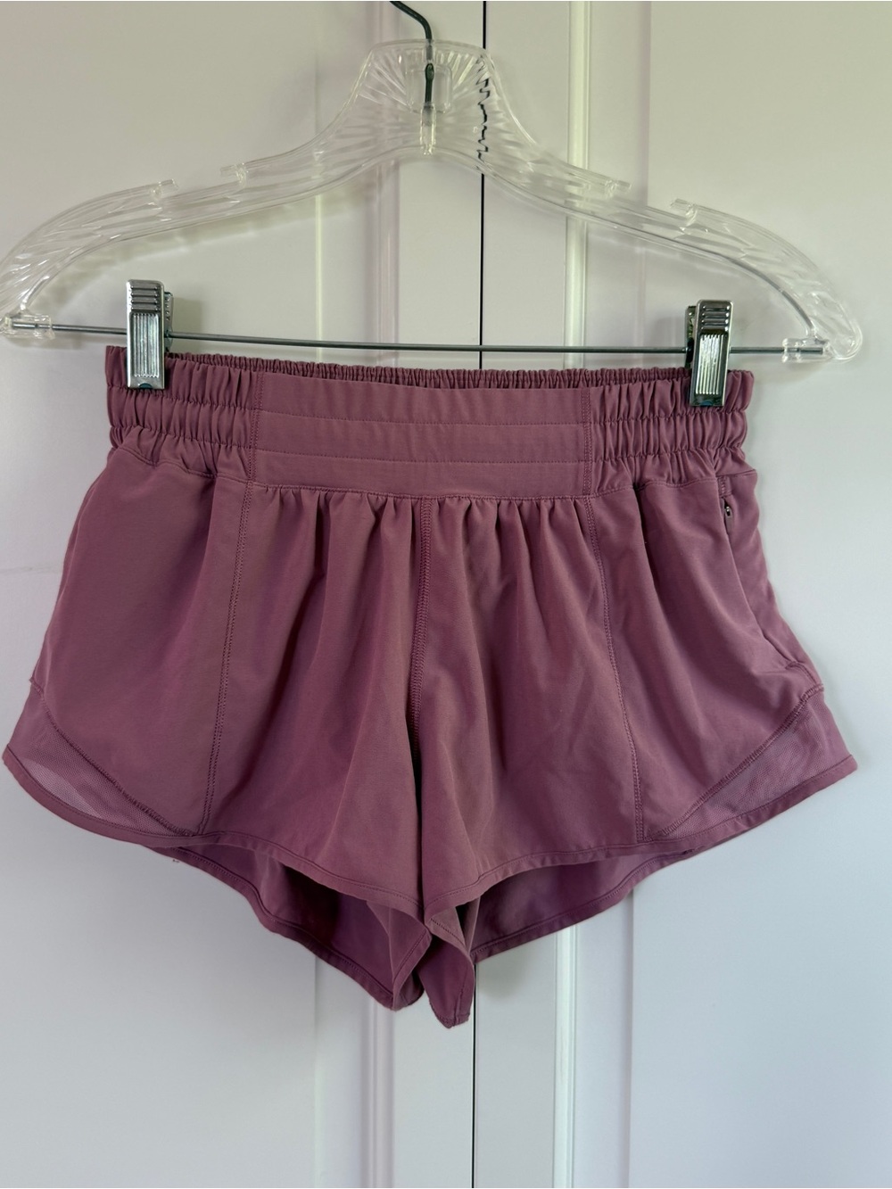 Lululemon size 4 purple low rise 2.5” hotty hot shorts